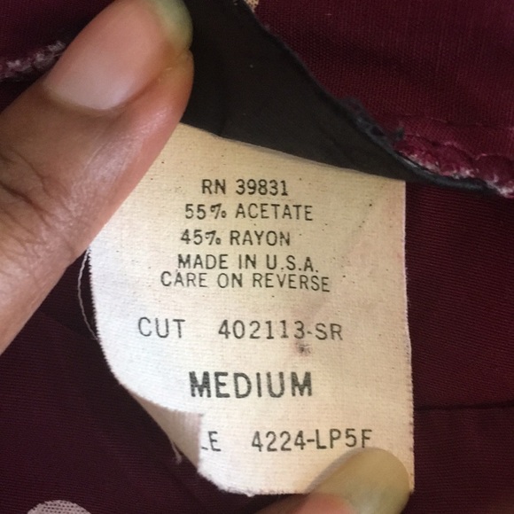 Shortsleeved Maroon Polka Dot Blouse - Picture 6 of 9